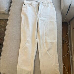 Abercrombie 90s straight ultra high rise curve love size 8 white